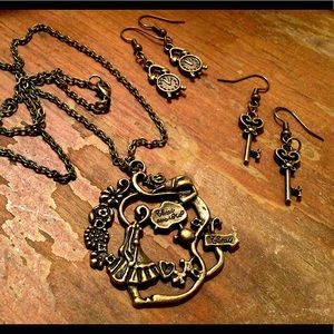 Alice in wonderland necklace and earrings set key